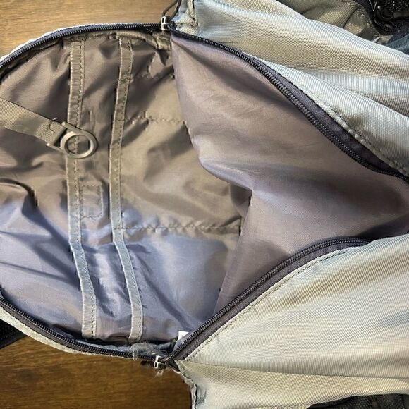 Under Armour Gray/Purple Several Pocket Backpack - Picture 4 of 5